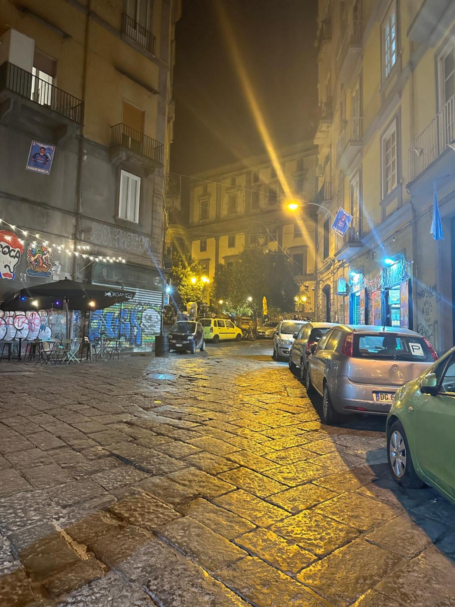 Naples To Stay Exterior foto